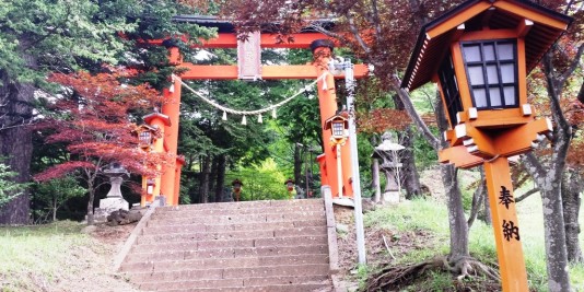 Escaliers vers le temple